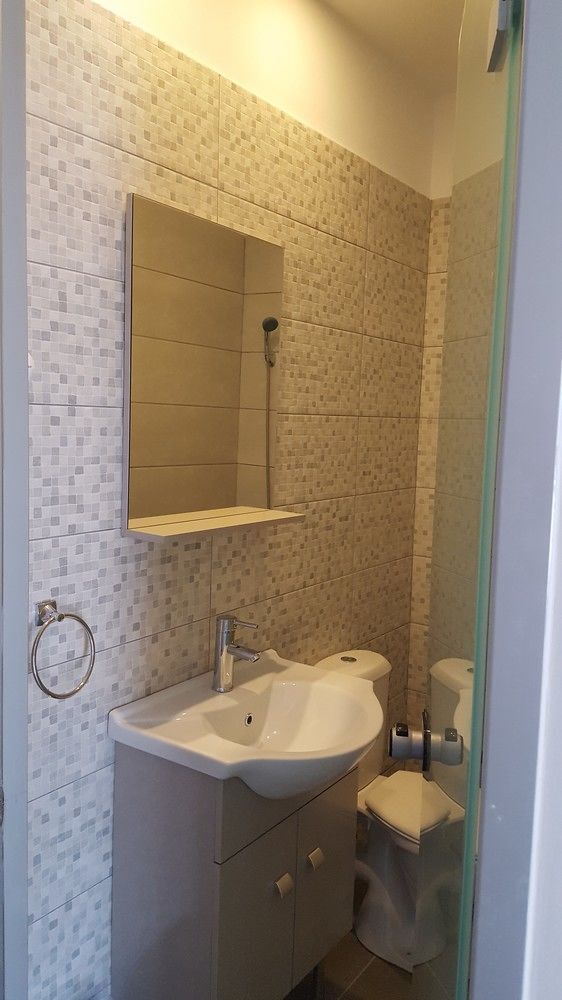 Lux Hotel Пирей Экстерьер фото